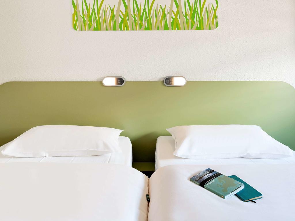 Hotel Inn Design อิสซูเดิง ภายนอก รูปภาพ